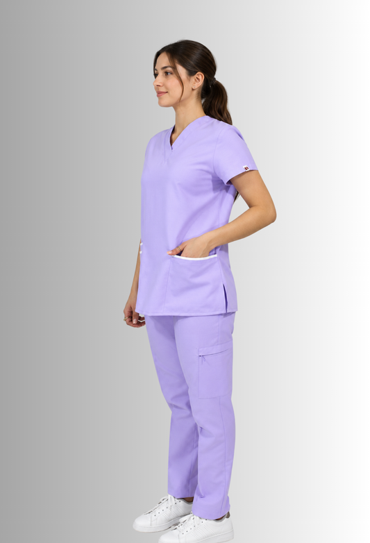 Uniforme Médico Lila para Mujer | SOZU