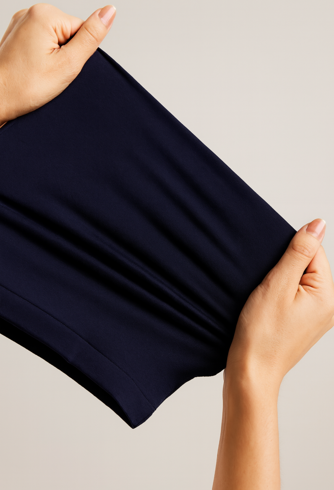 Uniforme para Mujer Antifluido, Anticloro y Spandex| SOZU