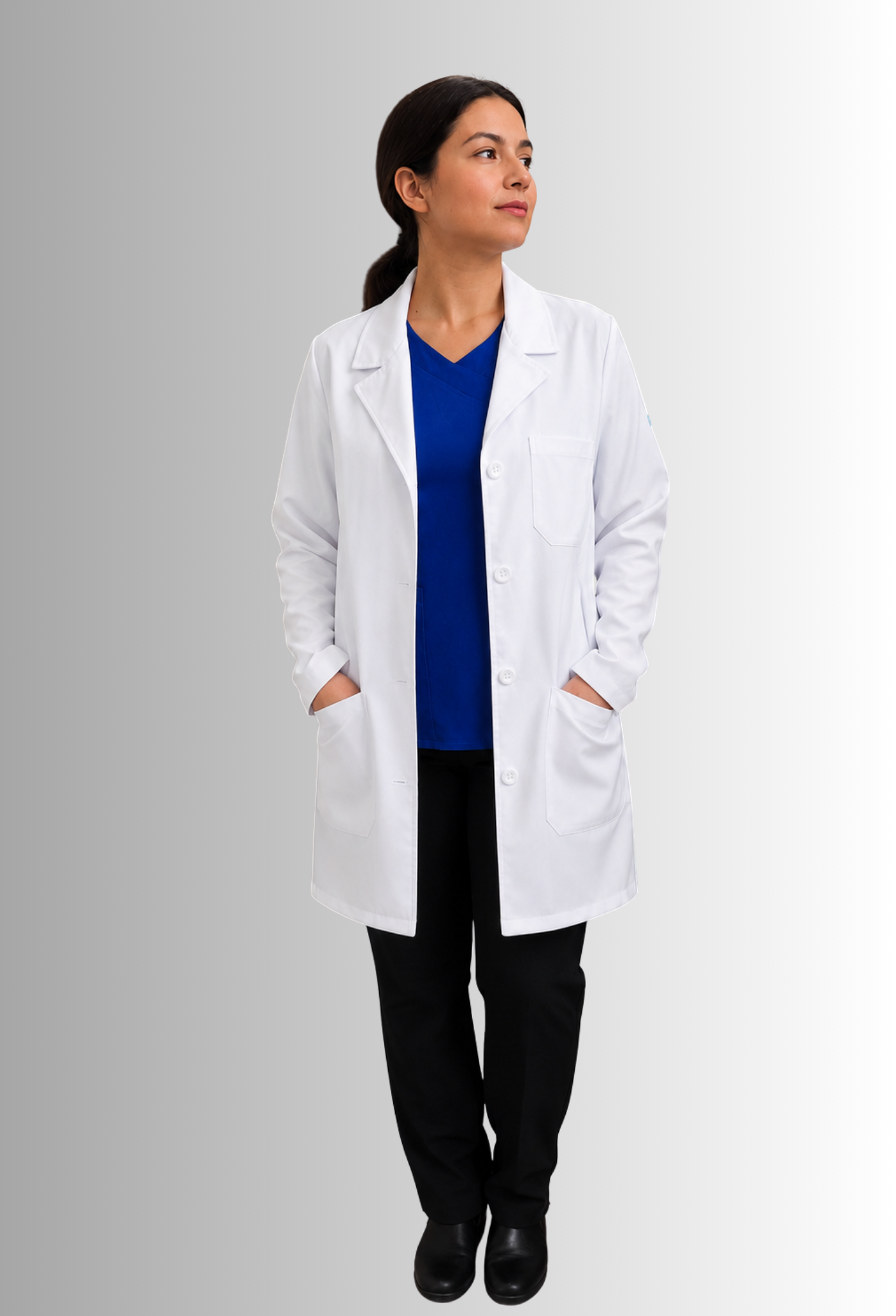 Bata Médica para Mujer Antifluido con Protección Solar | SOZU