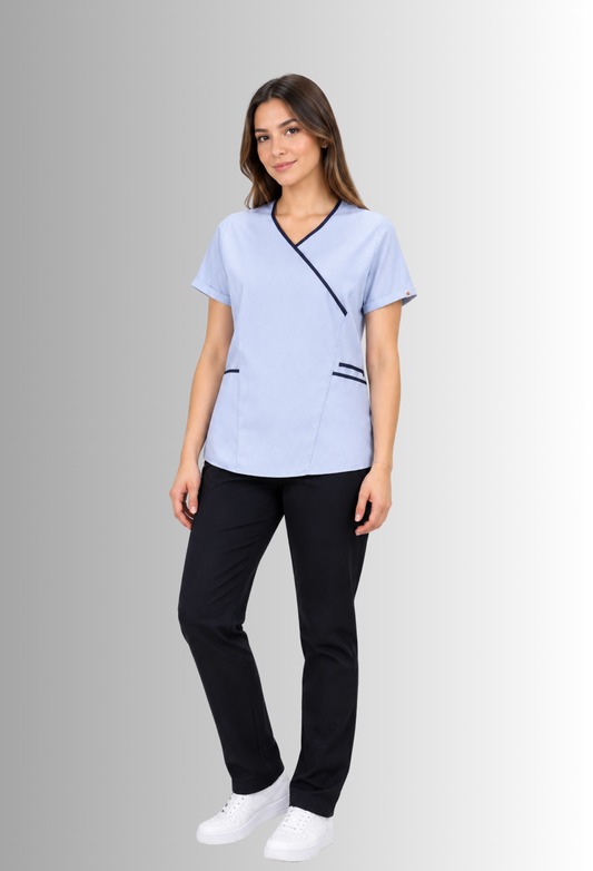 Uniforme de Limpieza Lineas Azules para Mujer de Filipina y Panatalón | SOZU