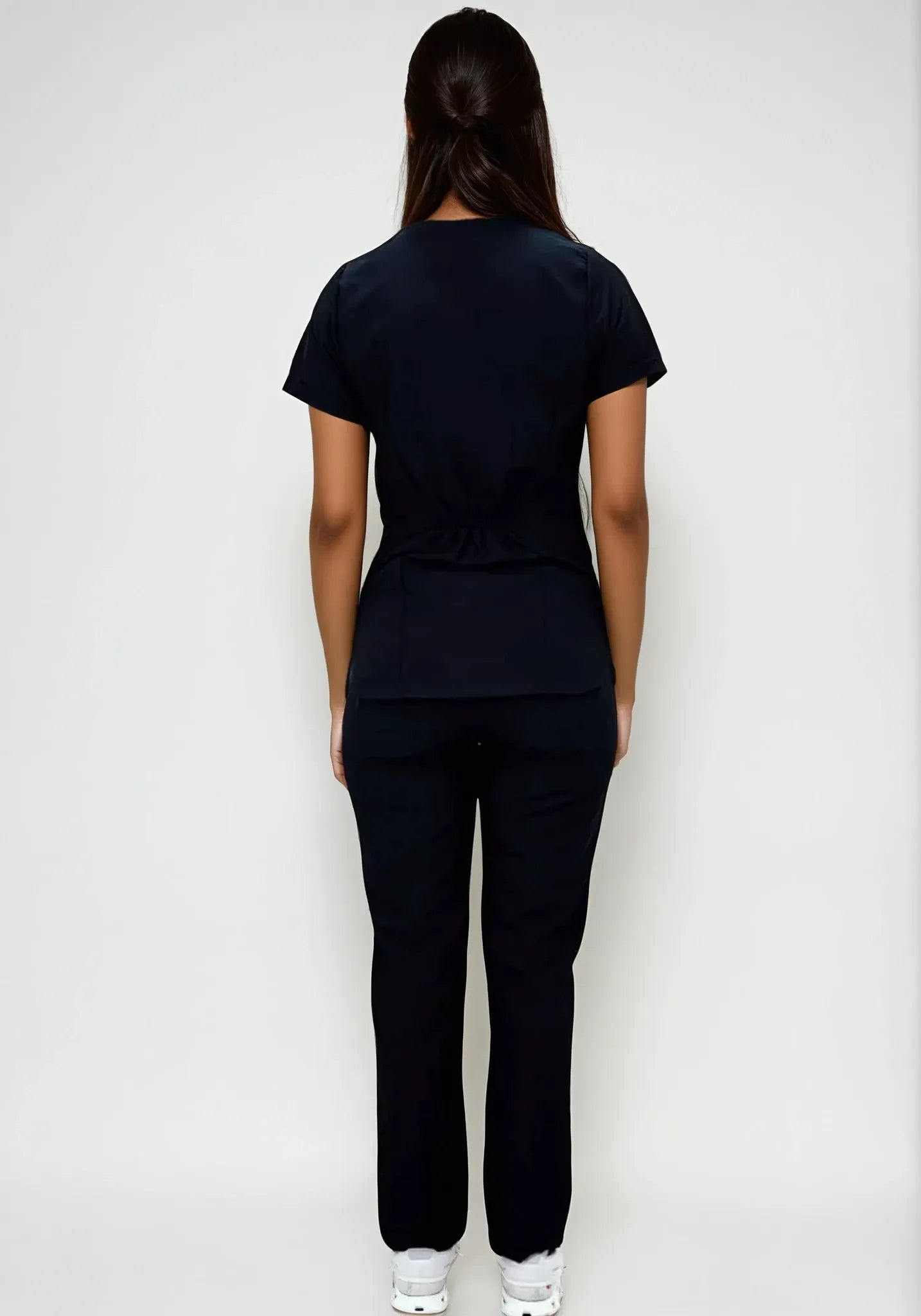 Uniforme para Mujer Spandex, Antifluido y Anticloro color Negro | SOZU