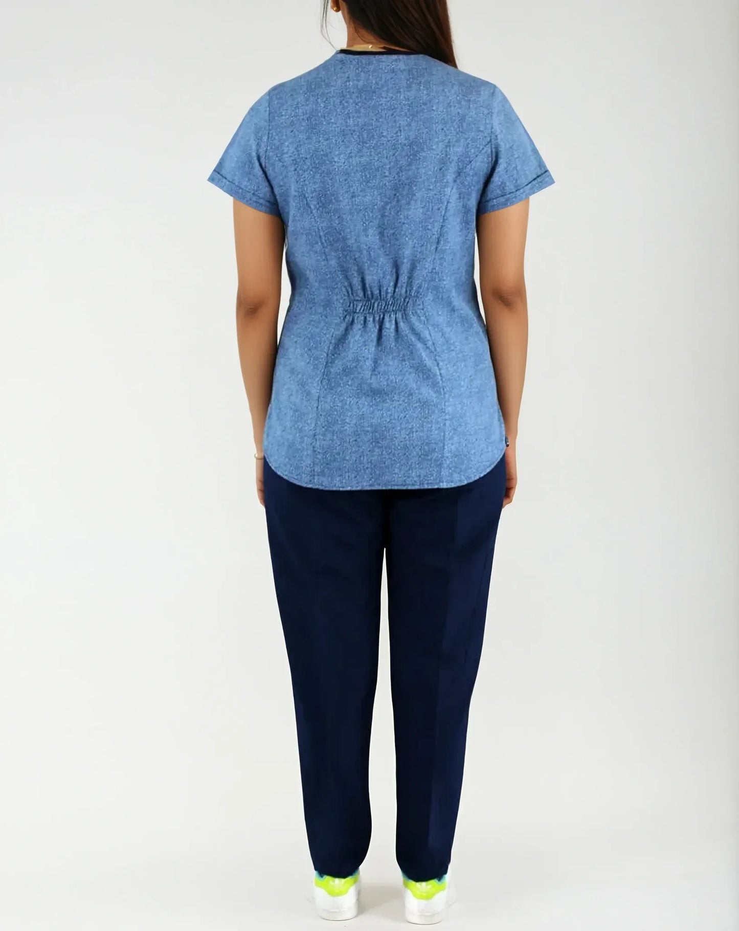 Uniforme para Mujer Antifluido y Anticloro Estampado Azul | SOZU