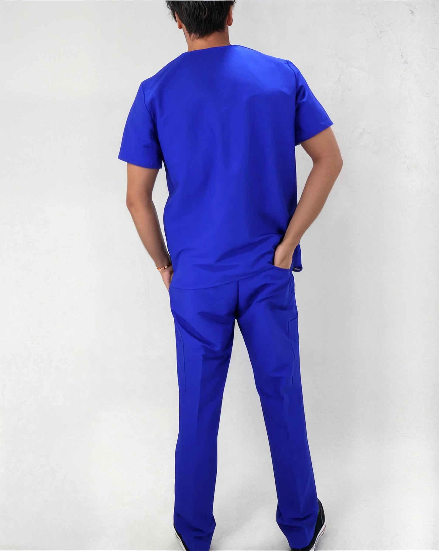 Uniforme Antifluido y Anticloro para Hombre | SOZU