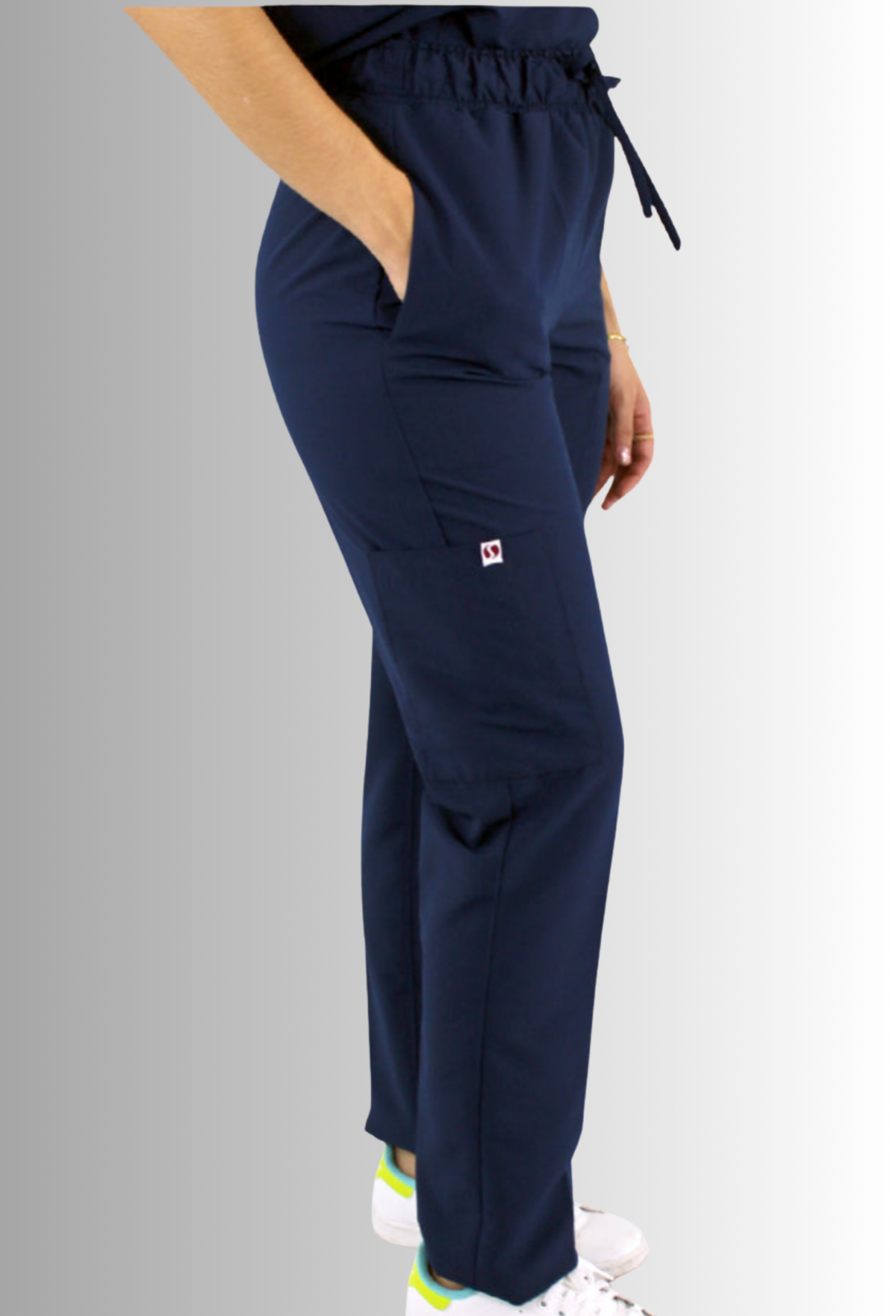 Uniforme Quirúrgico Antifluido y Anticloro Azul Marino | SOZU