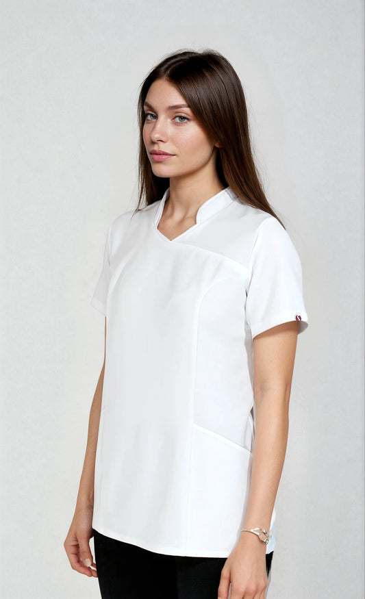 Filipina Blanca Cuello Mao con Antifluido y Spandex | SOZU